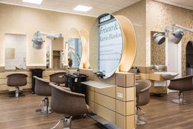 Friseur und Zweithaarstudio Rostock Lütten Klein