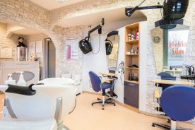 Friseur und Zweithaarstudio Rostock Südstadt-Krankenhaus